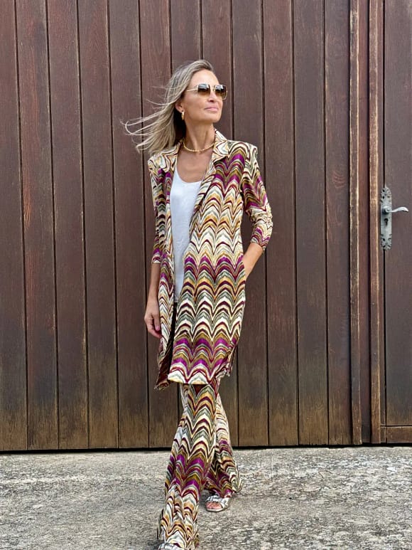 Levita con pantalón recto